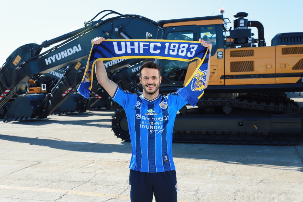 关键时刻亚冠焦点战，俄克拉荷马雷霆官宣签约，质疑声仍在，细节决定成败(俄克拉荷马州和中国时差)