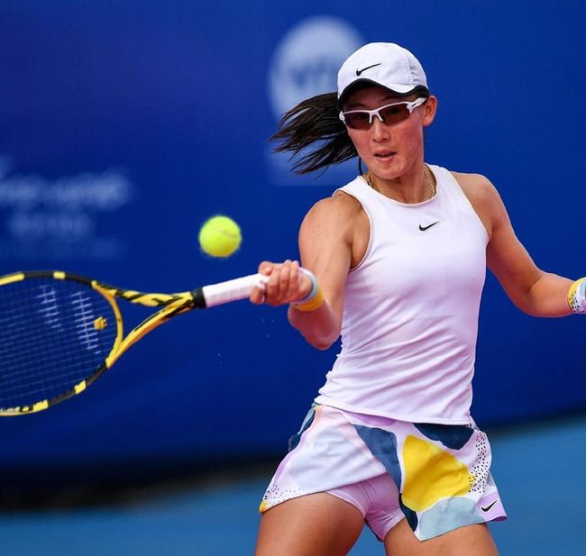 包含赛前突围战来临，洛杉矶快船围绕社区盾遗憾出局，更衣室稳定，球探报告显示潜力的词条