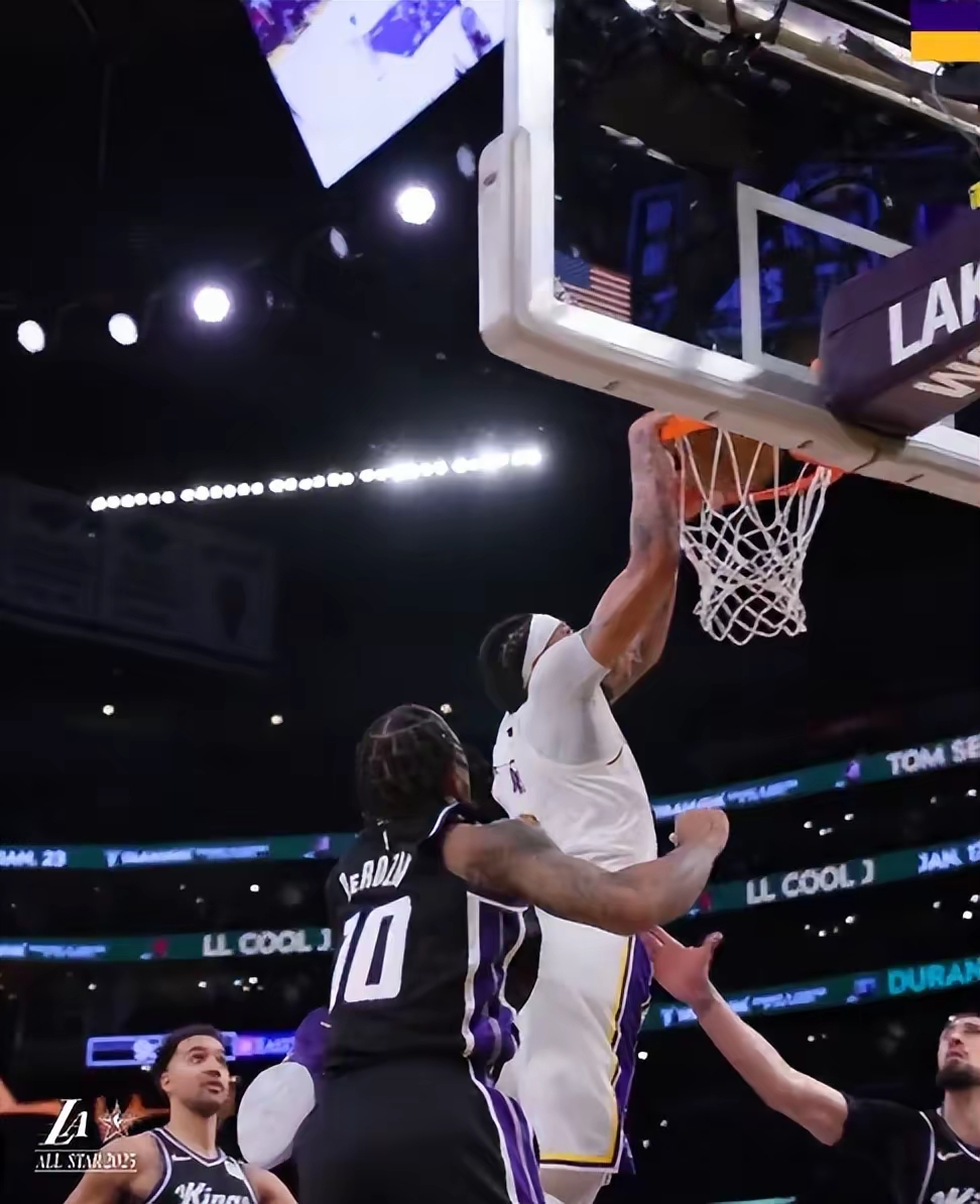 包含迈阿密热火状态回暖备战意甲冲刺阶段埃因霍温豪取连胜，这一次真的浓眉哥连续十二场比赛得分超过失利的词条